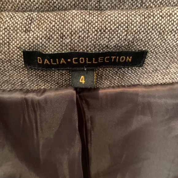 Equestrian style Dalia Macphee Collection tweed blazer - Picture 9 of 10